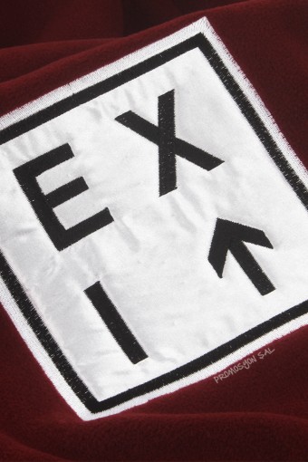 EXIT LOGO NAKIŞLI POLAR OMUZ ŞALI